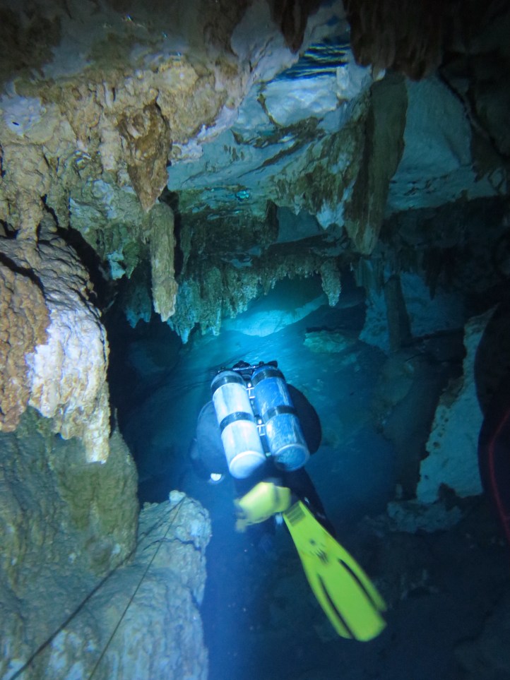 Barlangszerű, de azért van hely bőven